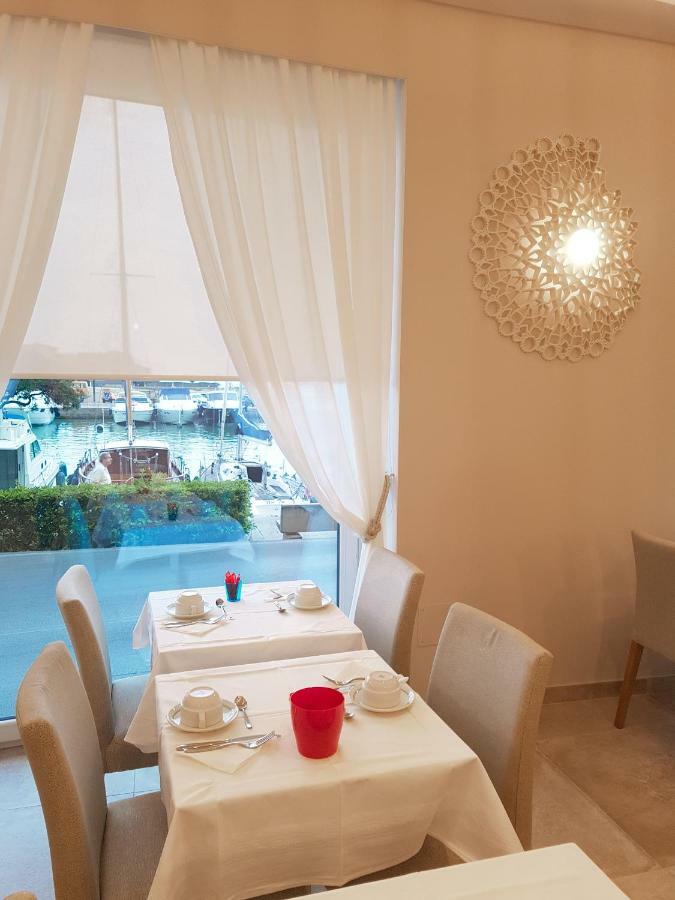 Roma Hotel Castiglione della Pescaia Esterno foto