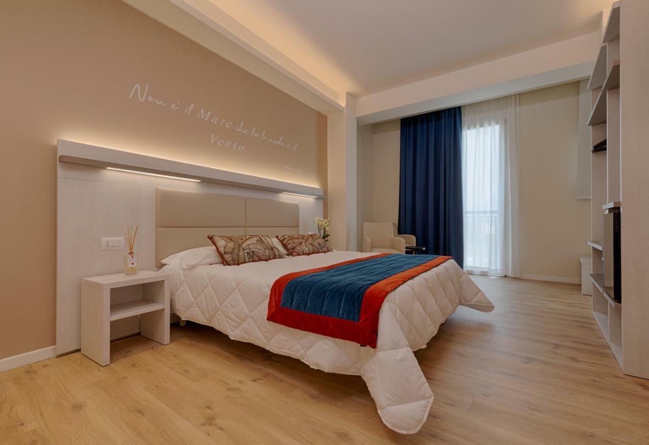 Roma Hotel Castiglione della Pescaia Esterno foto