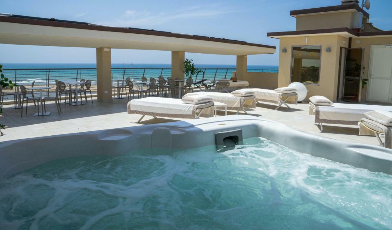 Roma Hotel Castiglione della Pescaia Esterno foto